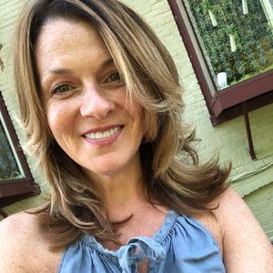 Meet your Posher, Kendra